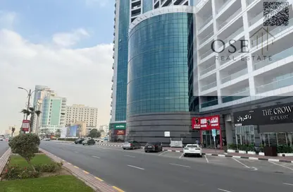 شقة - غرفة نوم - 2 حمامات للبيع في برج الكورنيش - طريق كورنيش عجمان - عجمان