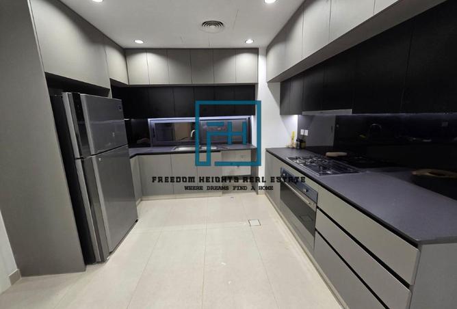 73122650 - Property Image 3