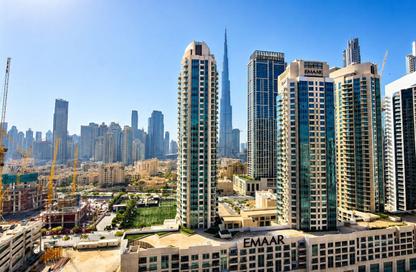 Apartment - 3 Bedrooms - 4 Bathrooms for rent in The Sterling West - The Sterling - Business Bay - Dubai