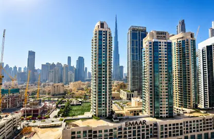 Apartment - 3 Bedrooms - 4 Bathrooms for rent in The Sterling West - The Sterling - Business Bay - Dubai