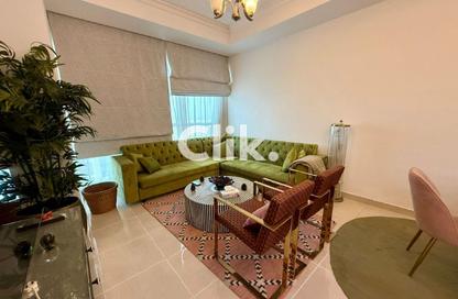 شقة - غرفة نوم - 2 حمامات للبيع في ذا كورت تاور - الخليج التجاري - دبي