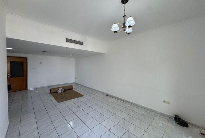 60133244 - Property Image 2