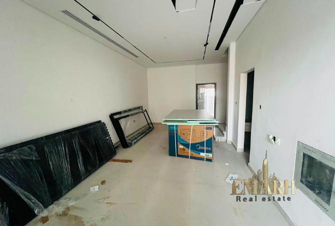 136998588 - Property Image 3