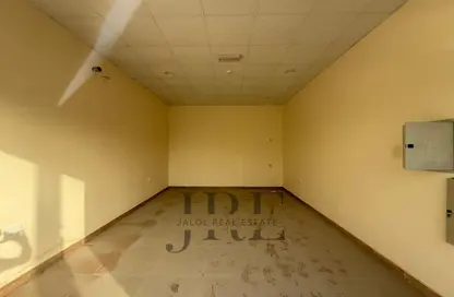 Warehouse - Studio for rent in Al Sajaa Industrial - Al Sajaa - Sharjah