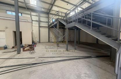 Factory - Studio - 4 Bathrooms for rent in Al Sajaa S - Al Sajaa - Sharjah