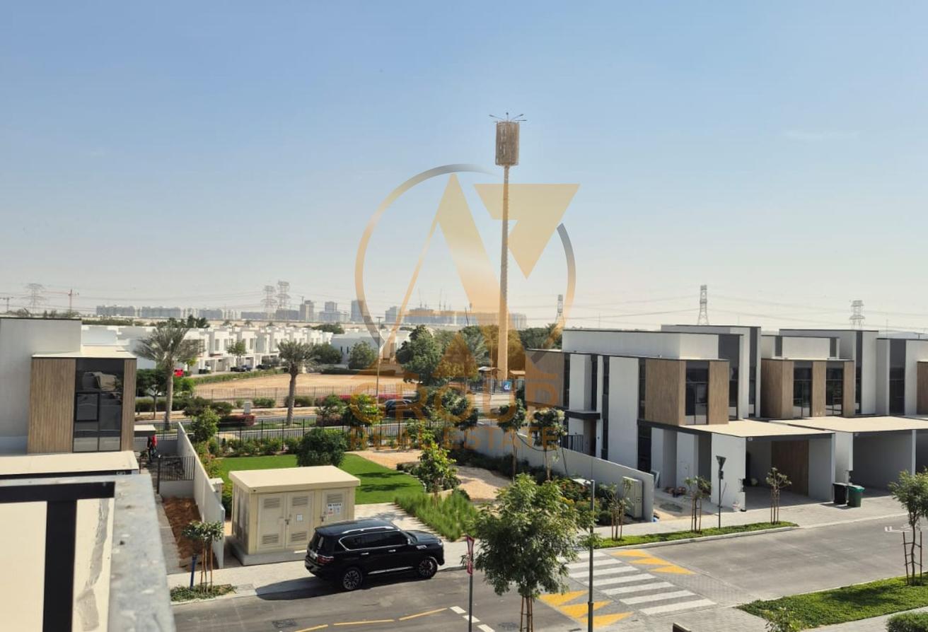 Elegant 3BR | Private Garden | Al Ranim 1 photo 3