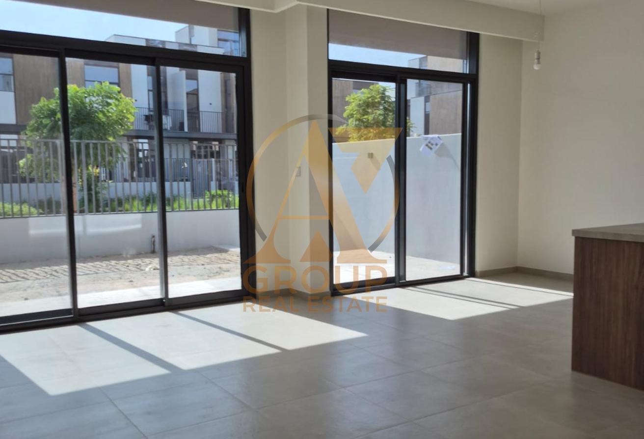Elegant 3BR | Private Garden | Al Ranim 1 photo 8
