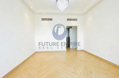 Apartment - 2 - 3 for rent in Al Hudaiba Mall - Al Hudaiba - Bur Dubai - Dubai
