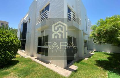 Villa - 5 - 5 for rent in Jumeirah 1 Villas - Jumeirah 1 - Jumeirah - Dubai Villa - 5 - 5 for rent in Jumeirah 1 Villas - Jumeirah 1 - Jumeirah - Dubai