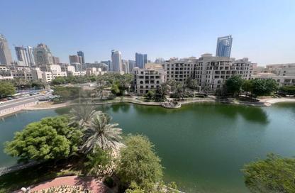 Apartment - Studio - 1 for rent in The Links Canal Apartments - The Links - The Views - Dubai