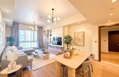 Apartment - 2 Bedrooms - 4 Bathrooms for rent in Marina Residences 6 - Marina Residences - Palm Jumeirah - Dubai