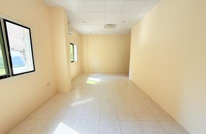 Apartment - Studio for rent in Fire Station Road - Muwaileh - Sharjah