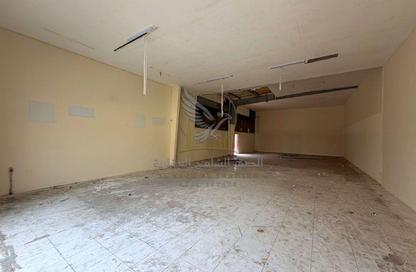Warehouse - Studio - 1 for rent in Industrial Building 13 - Industrial Area 13 - Sharjah Industrial Area - Sharjah