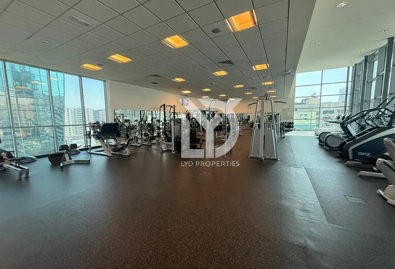 Spacious 2BR | SZR | Near Trade Centre Metro photo 13