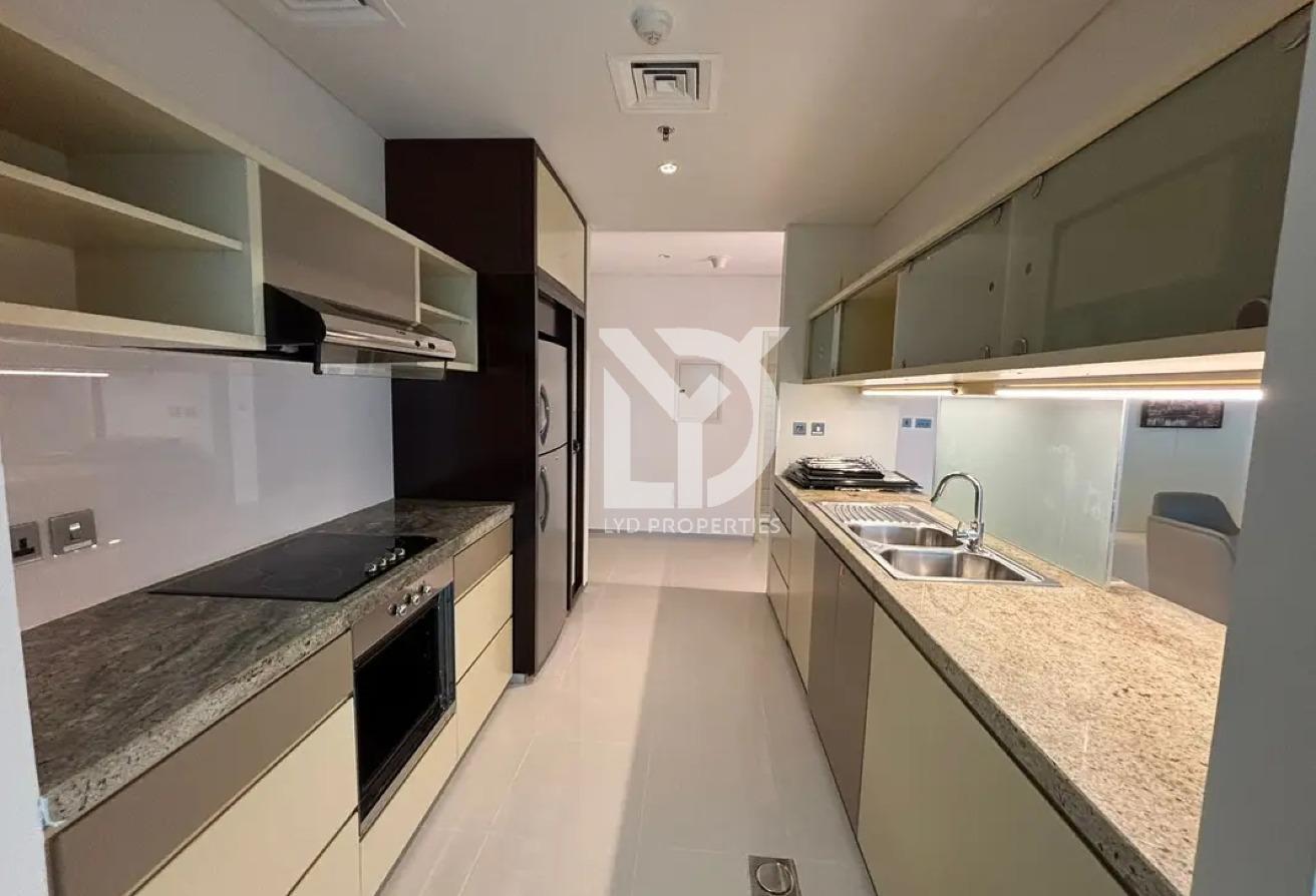 Spacious 2BR | SZR | Near Trade Centre Metro photo 7