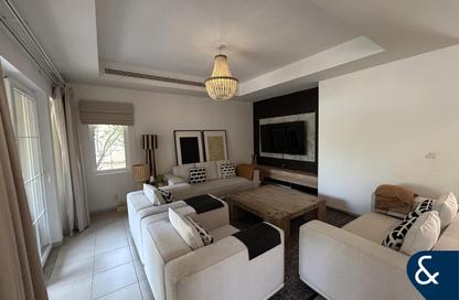 Villa - 4 Bedrooms - 3 Bathrooms for rent in Alvorada 3 - Alvorada - Arabian Ranches - Dubai