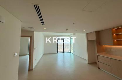 Apartment - 1 Bedroom - 1 Bathroom for sale in Golf Heights - The Views - Dubai