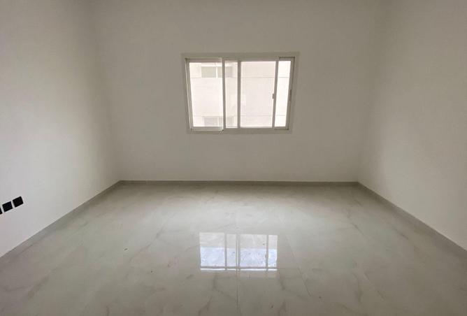 63645039 - Property Main Image