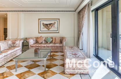 Apartment - 3 Bedrooms - 4 Bathrooms for rent in Palazzo Versace - Culture Village - Dubai