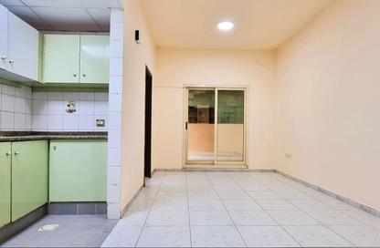 Apartment - Studio - 1 Bathroom for rent in Naif - Deira - Dubai