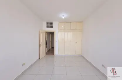 Apartment - 3 Bedrooms - 3 Bathrooms for rent in Airport Road - Abu Dhabi