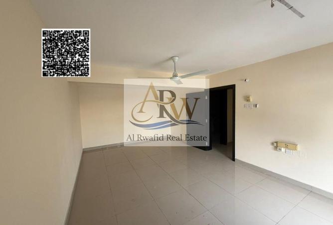 73111270 - Property Image 3