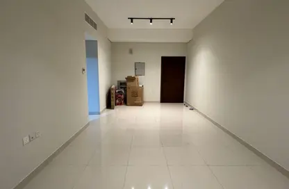 شقة - 2 غرف نوم - 2 حمامات للايجار في برج النعيمية 1 - أبراج النعيمية - النعيمية - عجمان