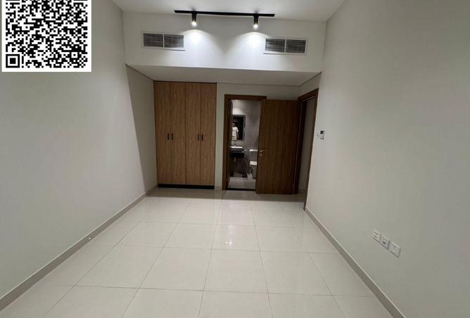 74244347 - Property Image 3