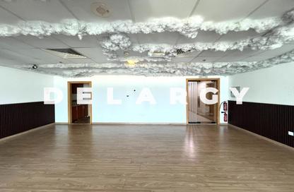 Office Space - Studio - 1 Bathroom for rent in Fortune Executive - JLT Cluster T - Jumeirah Lake Towers - Dubai