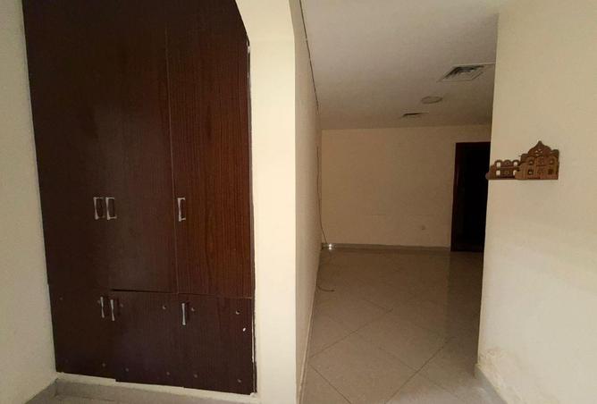 73120114 - Property Main Image