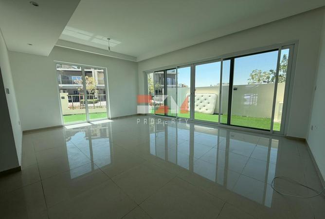 105971154 - Property Image 3