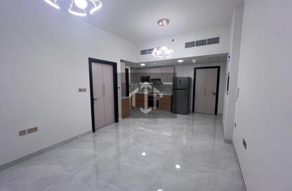 شقة - غرفة نوم - 2 حمامات للايجار في سكايز من دانوب - ارجان - دبي