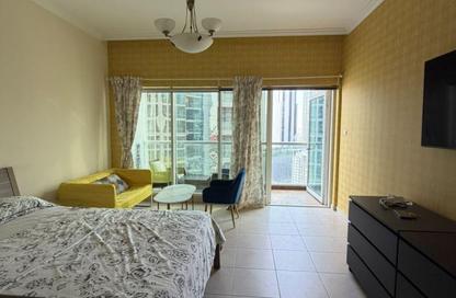 Apartment - Studio - 1 for rent in Burj Al Nujoom - Downtown Dubai - Dubai