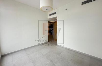 Apartment - 2 Bedrooms - 3 Bathrooms for rent in Al Nasr Central Building - Oud Metha - Bur Dubai - Dubai