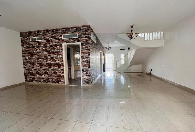 56939851 - Property Image 2