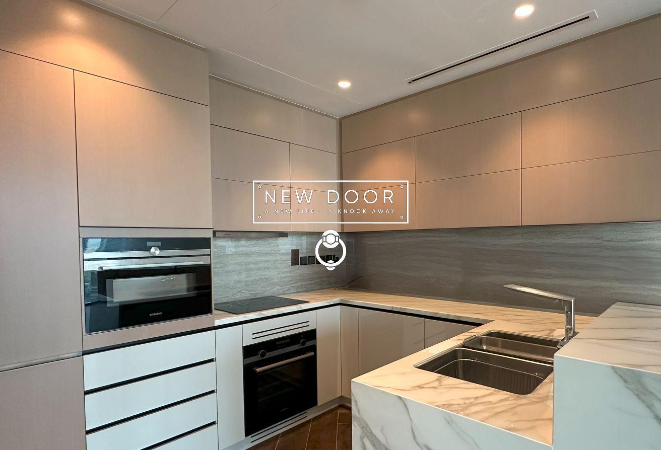 Luxury 1-Bedroom Fully | Furnished Apartment photo 6