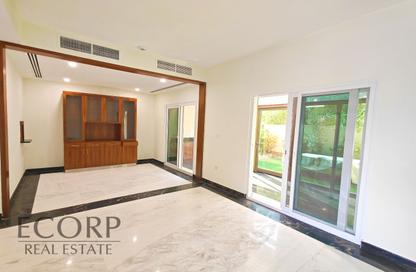 Villa - 3 - 4 for sale in Amaranta 2 - Amaranta - Villanova - Dubai