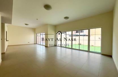 Villa - 4 - 5 for rent in Nad Al Sheba Villas - Nad Al Sheba 3 - Nad Al Sheba - Dubai