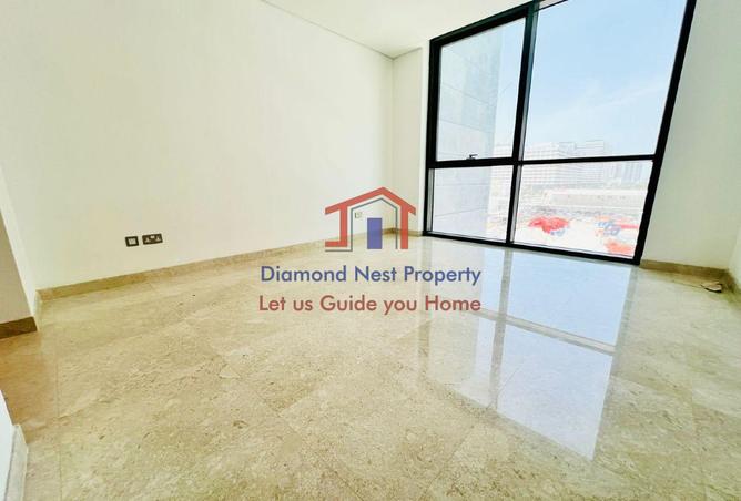 68292303 - Property Image 3