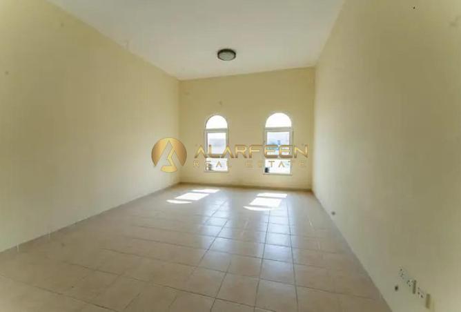 100828514 - Property Image 2