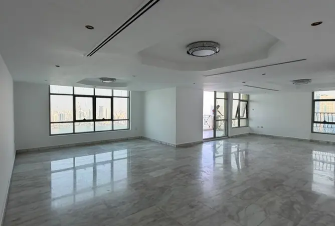 165582399 - Property Image 2