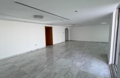 Apartment - 3 - 5 for rent in Al Bassam Tower - Al Majaz 3 - Al Majaz - Sharjah Apartment - 3 - 5 for rent in Al Bassam Tower - Al Majaz 3 - Al Majaz - Sharjah