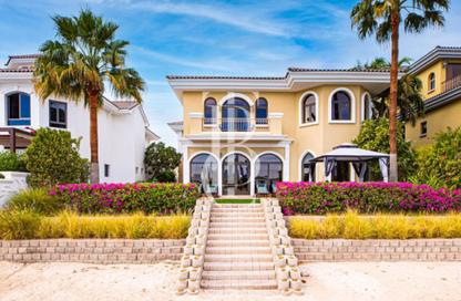 Villa - 4 Bedrooms - 6 Bathrooms for rent in Garden Homes Frond L - Garden Homes - Palm Jumeirah - Dubai