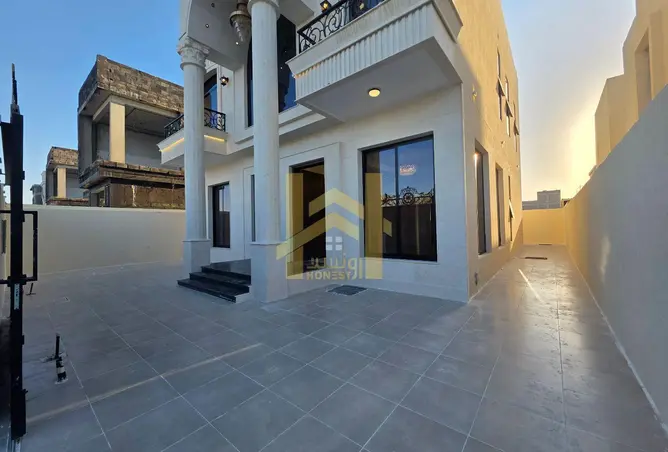 145967352 - Property Image 2