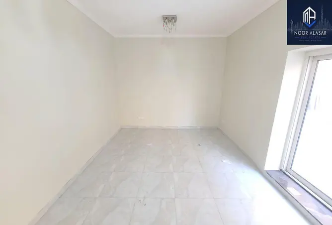 114170001 - Property Image 2