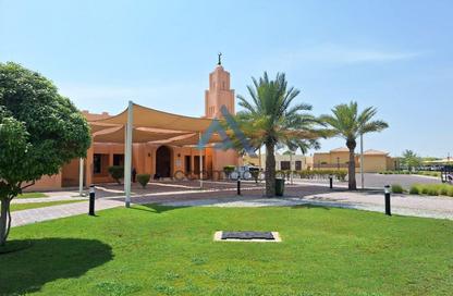 Villa - 3 - 4 for rent in Sas Al Nakheel Village - Sas Al Nakheel - Abu Dhabi Villa - 3 - 4 for rent in Sas Al Nakheel Village - Sas Al Nakheel - Abu Dhabi