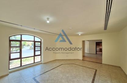Villa - 3 - 4 for rent in Sas Al Nakheel Village - Sas Al Nakheel - Abu Dhabi