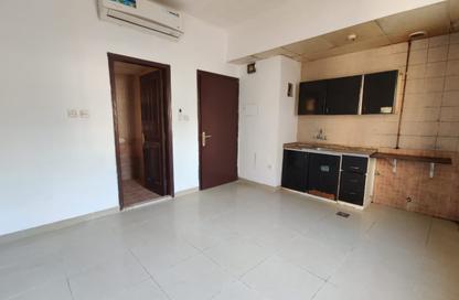 Apartment - Studio - 1 Bathroom for rent in Fire Station Road - Muwaileh - Sharjah