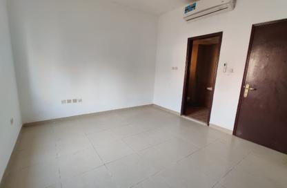 Apartment - Studio - 1 Bathroom for rent in Fire Station Road - Muwaileh - Sharjah Apartment - Studio - 1 Bathroom for rent in Fire Station Road - Muwaileh - Sharjah