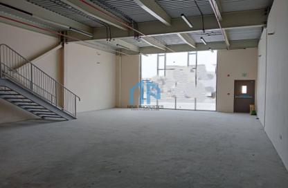 Warehouse - Studio - 1 Bathroom for rent in Al Quoz Industrial Area 4 - Al Quoz Industrial Area - Al Quoz - Dubai
